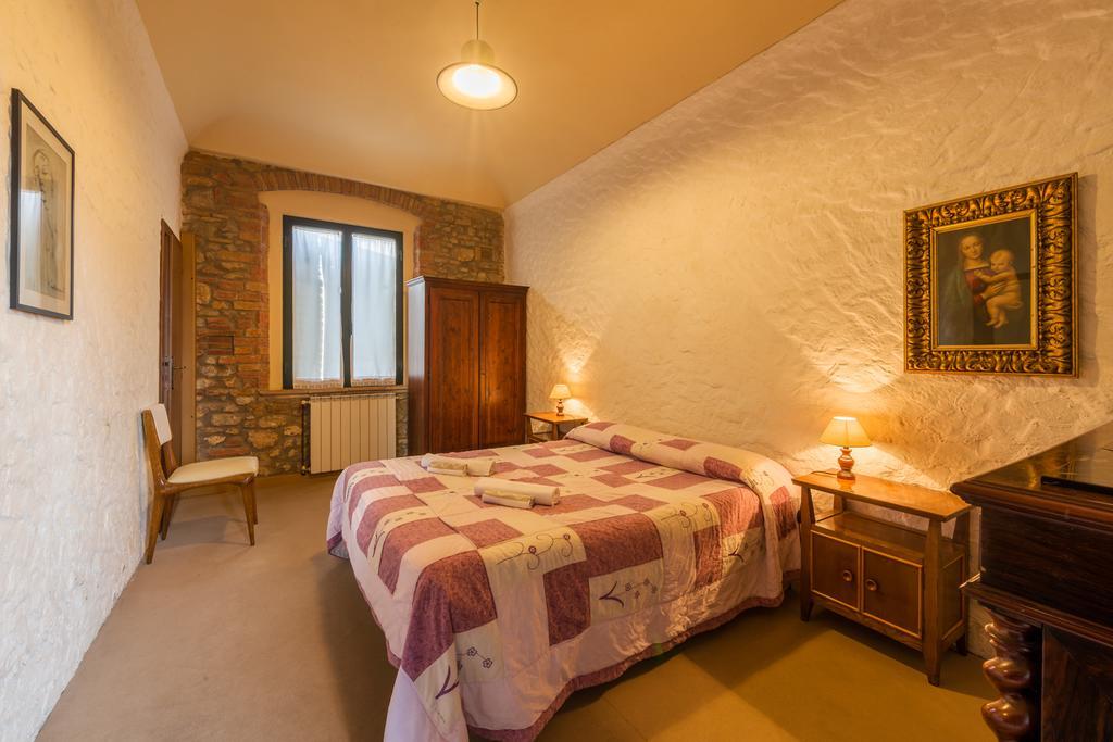 Agriturismo Santa Croce San Gimignano Pokój zdjęcie